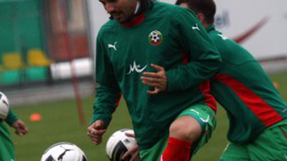 Трима национали с проблеми преди мача с Швейцария