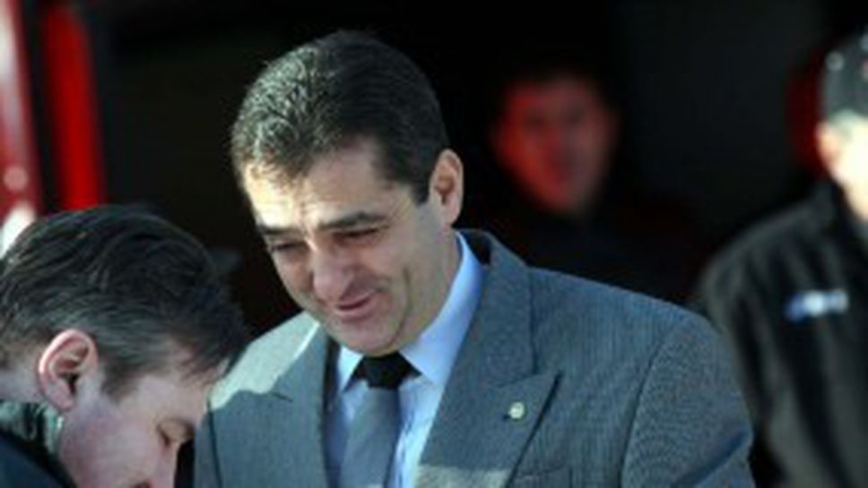 Гигов бесен: До 20-ата минута се разхождахме