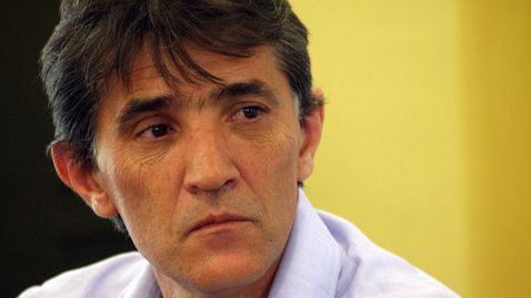  Достанич поема школата на Локо (Пд) 