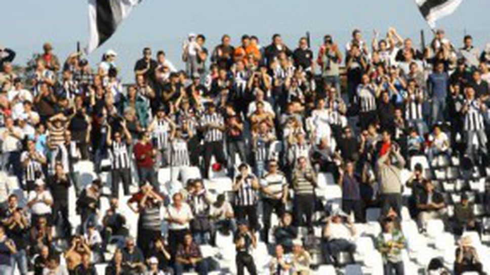 На "Лаута" мислят за Европа, но юношите им падат с по 5 гола