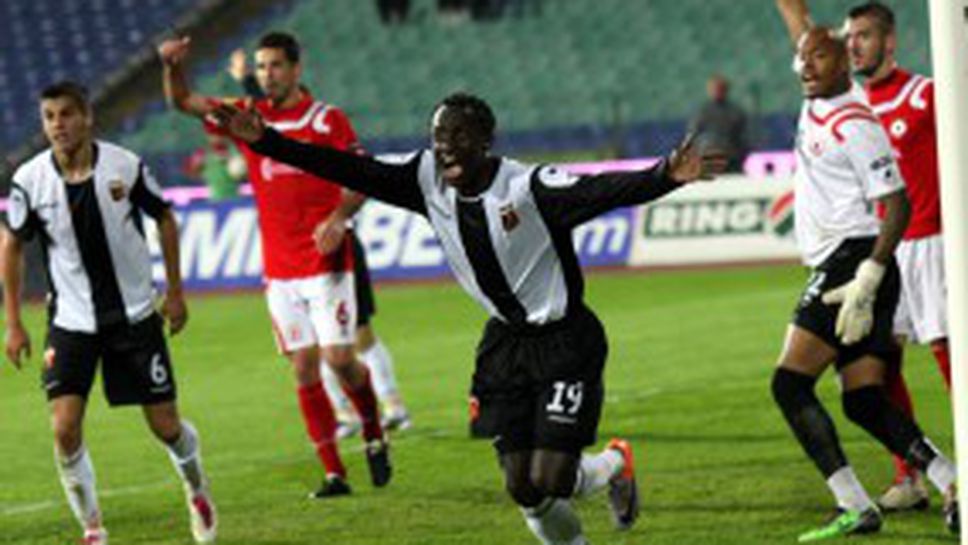 Официално: Карвальо с картотека в Локо (Пд)