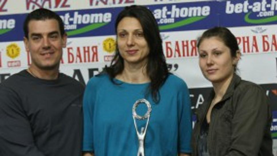 Юлия Иванова: Ако ЦСКА играе само с девойки, може и да не играем в Европа