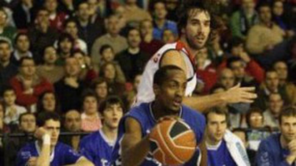 Ърл Калоуей под въпрос за мача срещу УНИКС