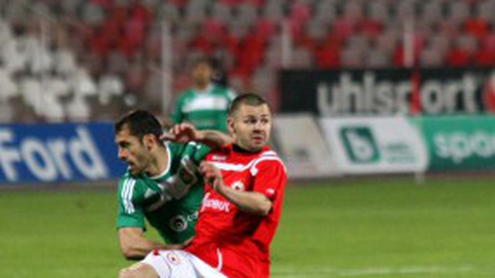 Героят за "армейците" пропуска следващия мач заради наказание