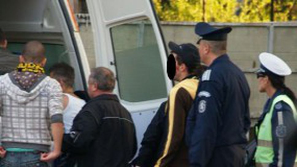 Феновете на Ботев: Всяка монета има две страни, само в България не!