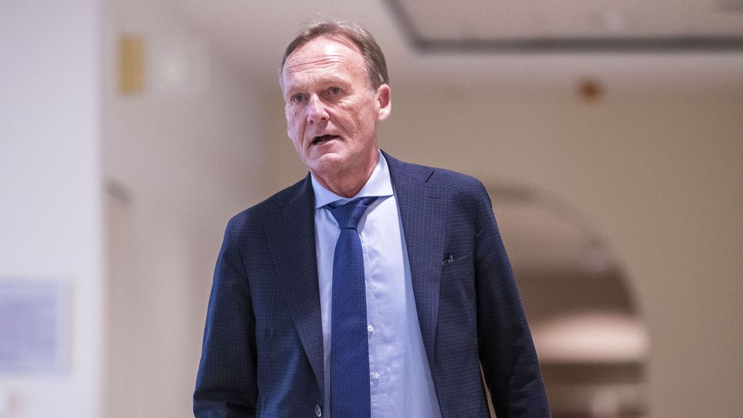 Един от шефовете на германския футбол отрече да се обсъжда завръщане на Русия в европейските турнири