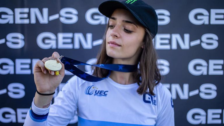 Изабела Янкова за новата си европейска титла по планинско колоездене