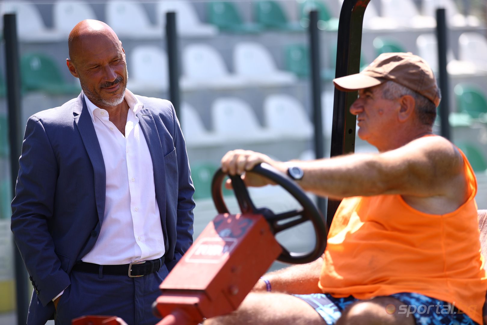  Представяне на Фулвио Пеа и щаба му в Хебър 