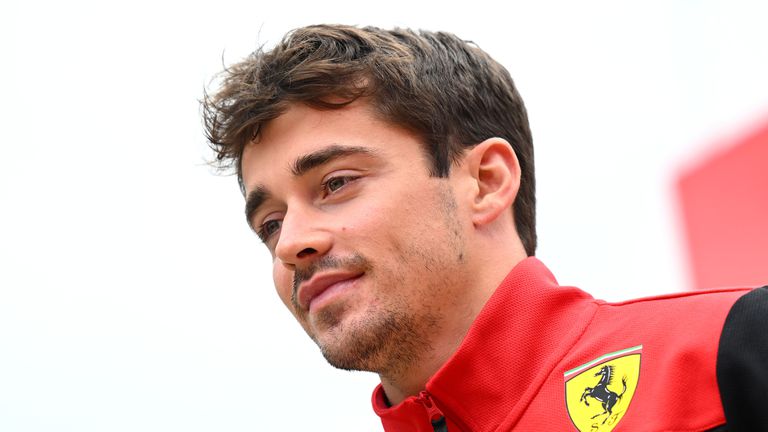 Преди десетия кръг за сезона във Великобритания пилотът на Ферари