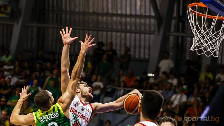 При победа националите имат шанс да се класират напред във