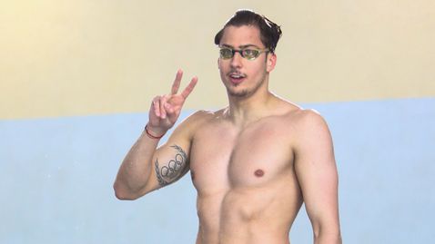 Йосиф Миладинов спечели финала на 100 метра бътерфлай