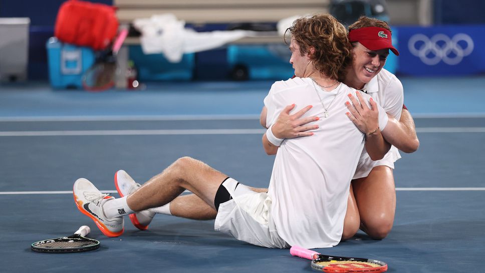 Павлюченкова и Рубльов спечелиха златните медали на олимпийския турнир за смесени двойки