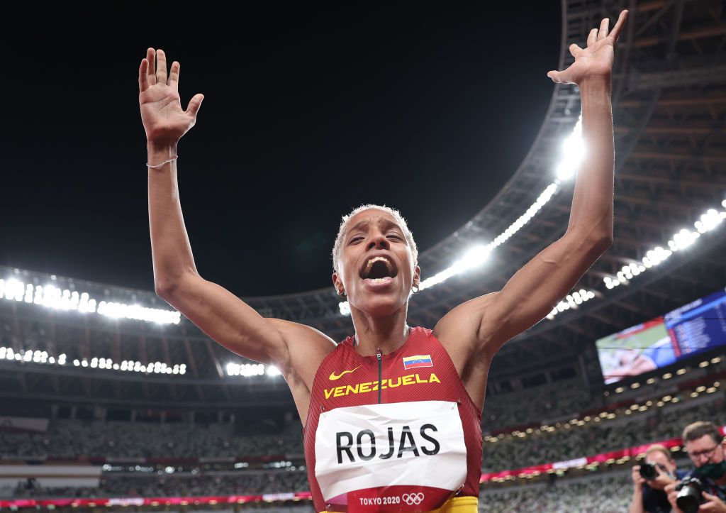 Юлимар Рохас подобри световния рекорд за олимпийската титла в тройния скок