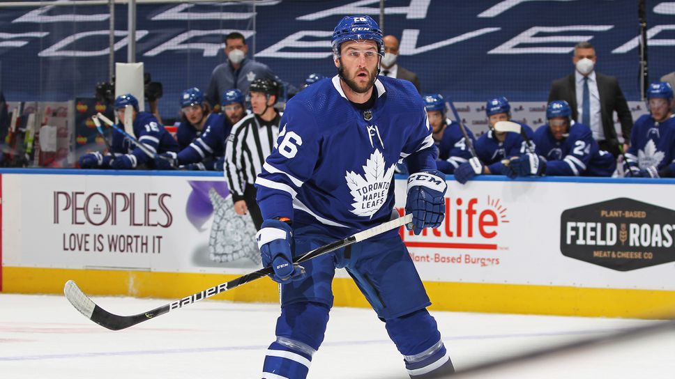 Каролина привлече нападател