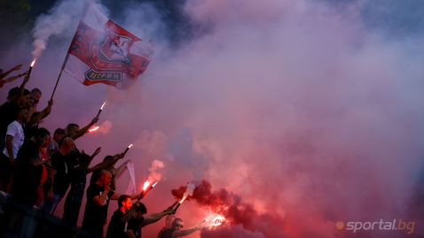  Община Петрич ще стопанисва футболния стадион в града 