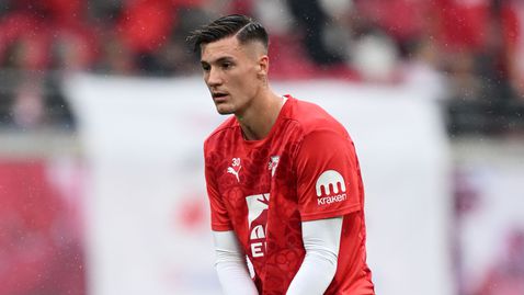  Република България Лайпциг и Ман Юнайтед може да завършат договорката за Шешко още през днешния ден 