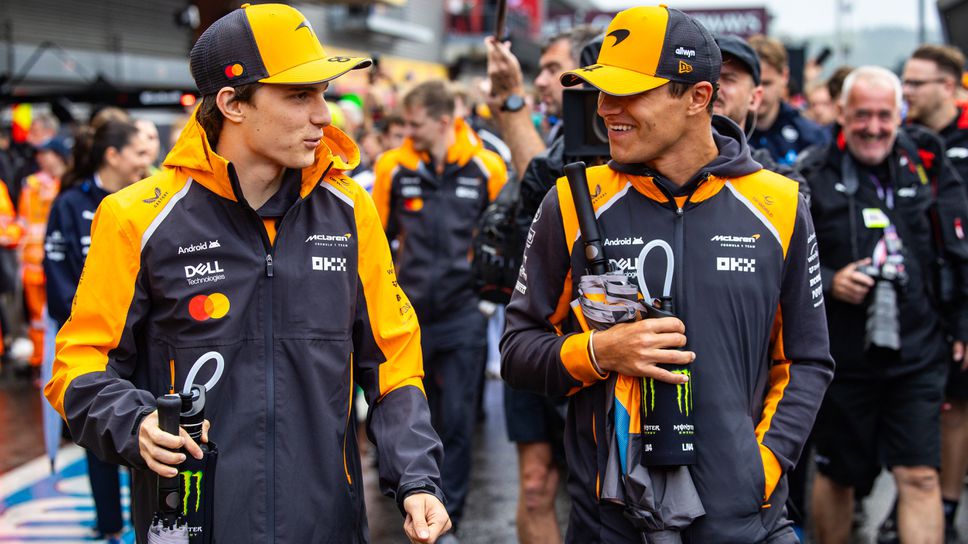 Двамата пилоти на Макларън Ландо Норис и Оскар Пиастри нямат