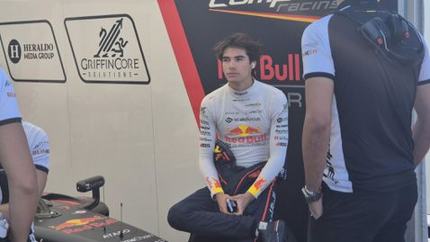  Повреден сензор на скоростната кутия спрял Никола Цолов на “Хунгароринг ” 