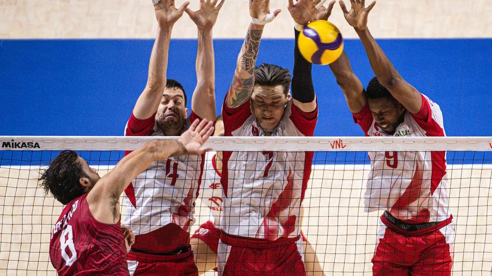 Полша и САЩ ще определят шампиона във VNL в повторение на финала от 2023-а