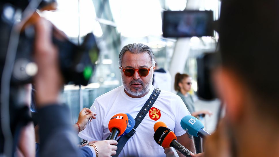 Националите по футбол заминават за Италия