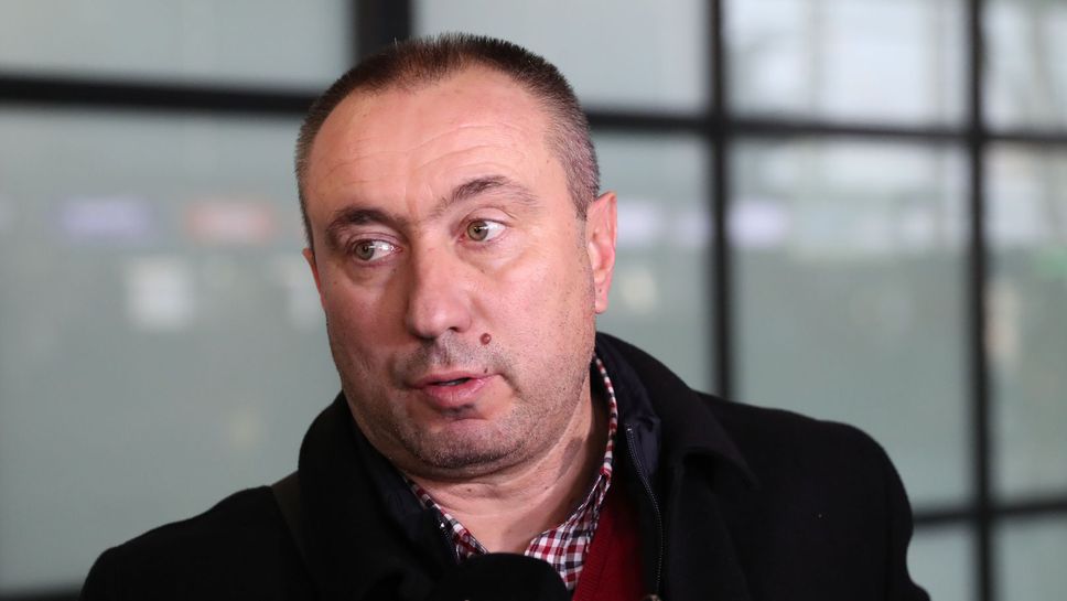 Стоилов отрече да е приел офертата на Левски