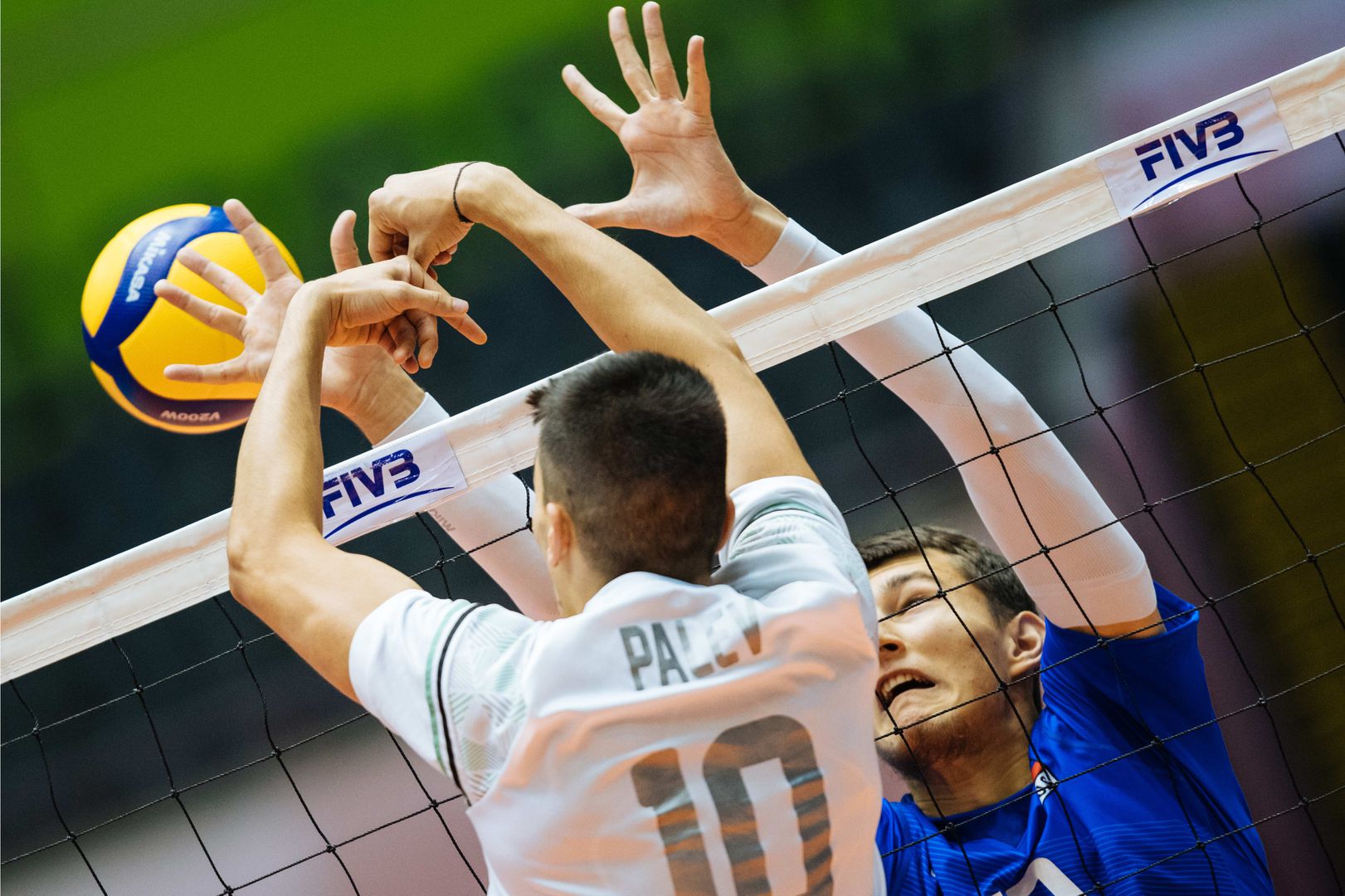 България U19 ще играе за световната титла в Иран