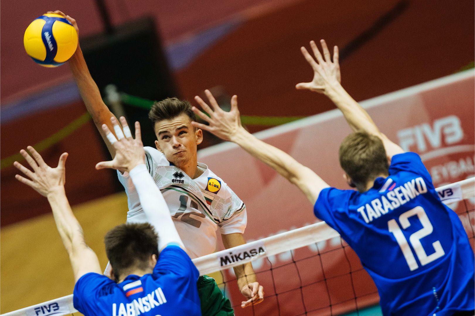 България U19 ще играе за световната титла в Иран