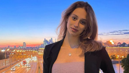 Руска плувкиня се оплака от неприличните въпроси на феновете