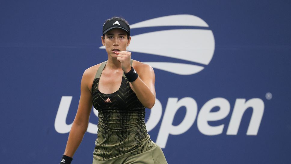 Мугуруса, Халеп и миналогодишната финалистка Азаренка с чисти победи във втория кръг