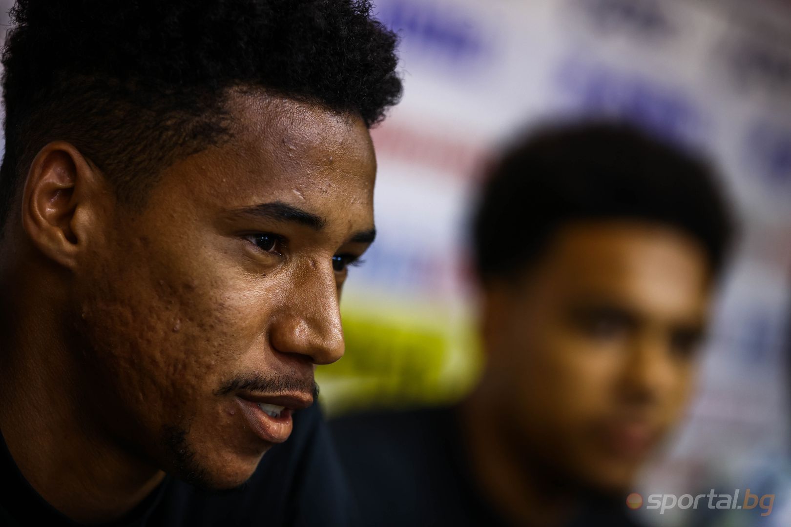  Маурисио Гарсез и Брадли де Нойер са играчи на първи, четвърти и осми кръг 