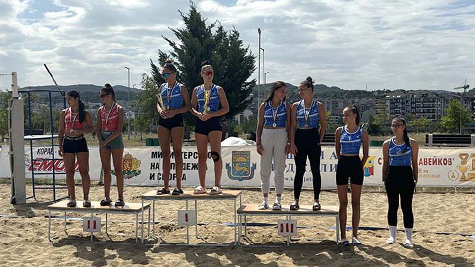 Завърши традиционният турнир по плажен волейбол купа "Емона”