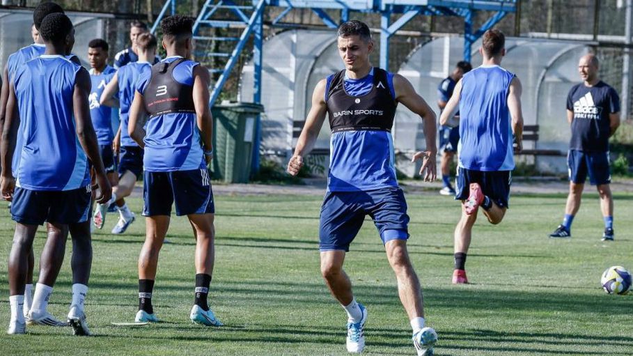 Четири почивни дни за футболистите на Левски през тази седмица