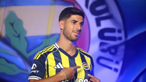 Фенербахче представи Асенсио