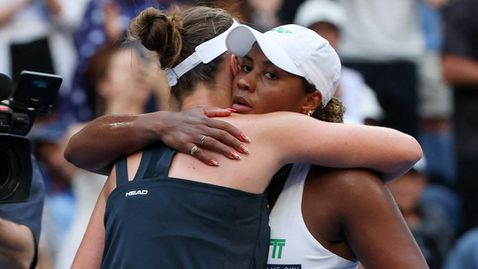 Трилър при жените: Крейчикова спаси осем мачбола за труден успех над американка