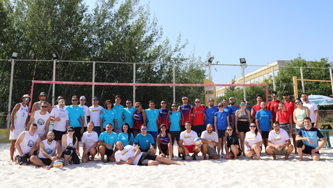  Благотворителен шампионат по плажен волейбол събра 2000 лв. за Гората.бг 
