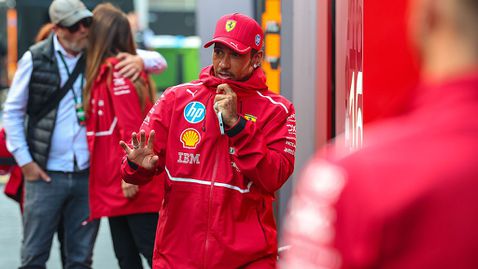  Обидни ли са за Ферари отчетите, които написа Хамилтън? 