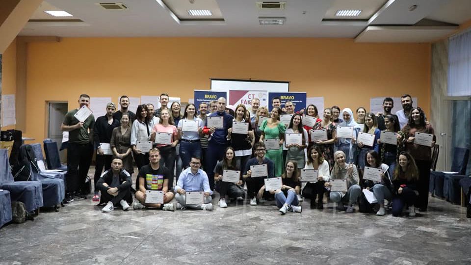 Младежки обмен Структурирано обучение за осведоменост в медиите се проведе в Сараево