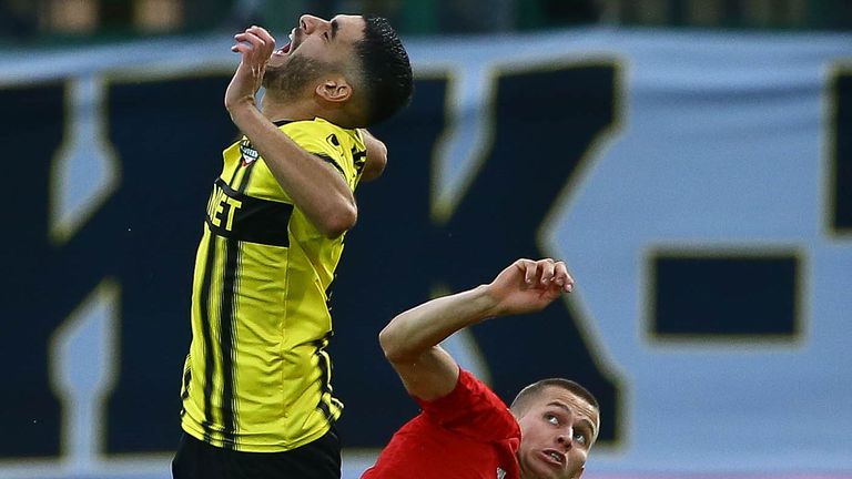  Халф на Ботев (Пловдив) се контузи на подготовка 