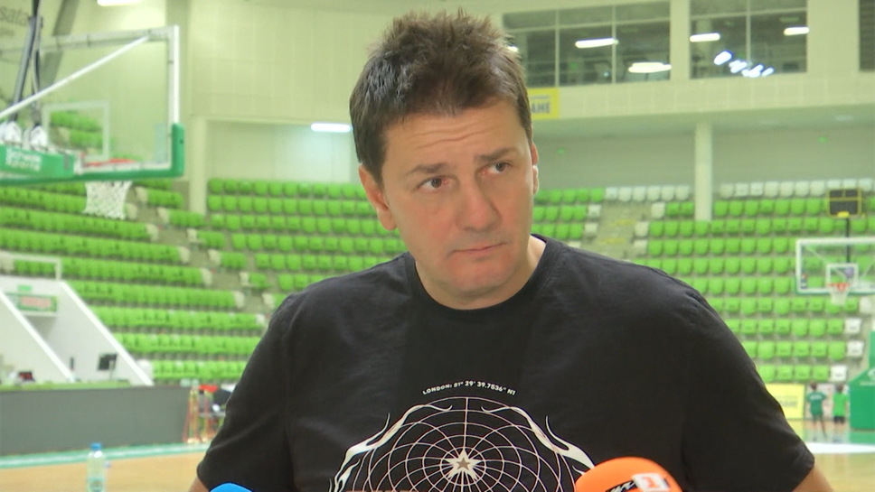 Димитър Ангелов: В началото на първенството сме, нормално е играта да не е на високо ниво