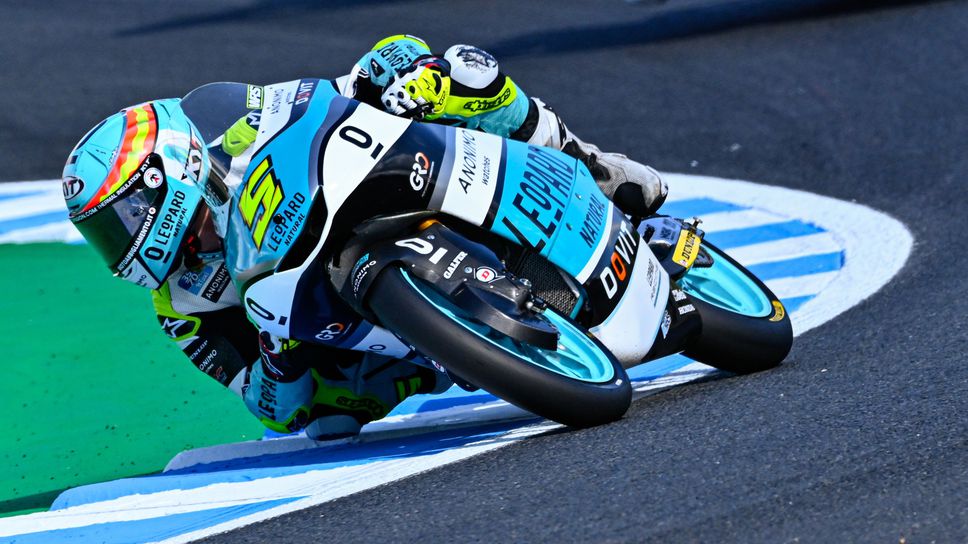 Масия излезе еднолично начело в Moto3 с победа в Япония