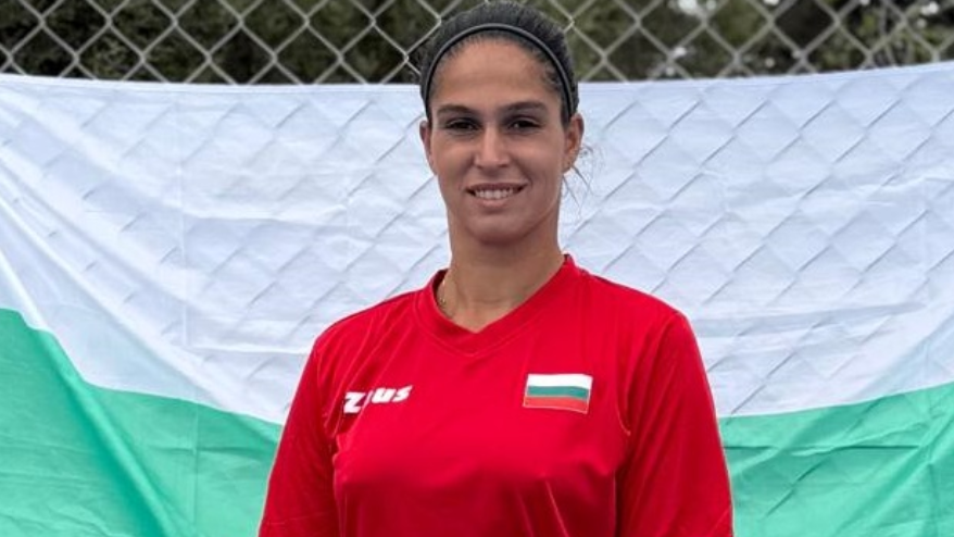 Изабелла Шиникова започна с убедителна победа в Тунис