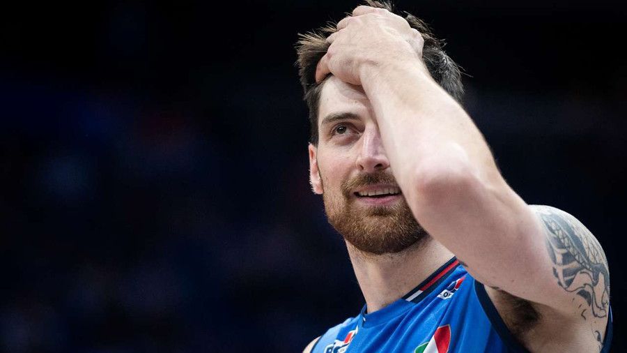 Героят Симоне Анцани, който избърса сълзите на Дамян Колев, се сбогува със “Скуадра адзура”