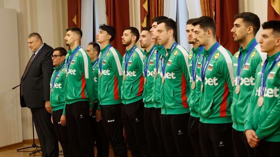 Волейболните национали с нов спортен приз