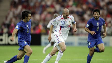 Фланелка на Зидан от финала на Мондиал 2006 отива на търг след две десетилетия