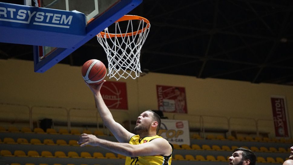 Пет от пет за Миньор 2015 в ББЛ А група