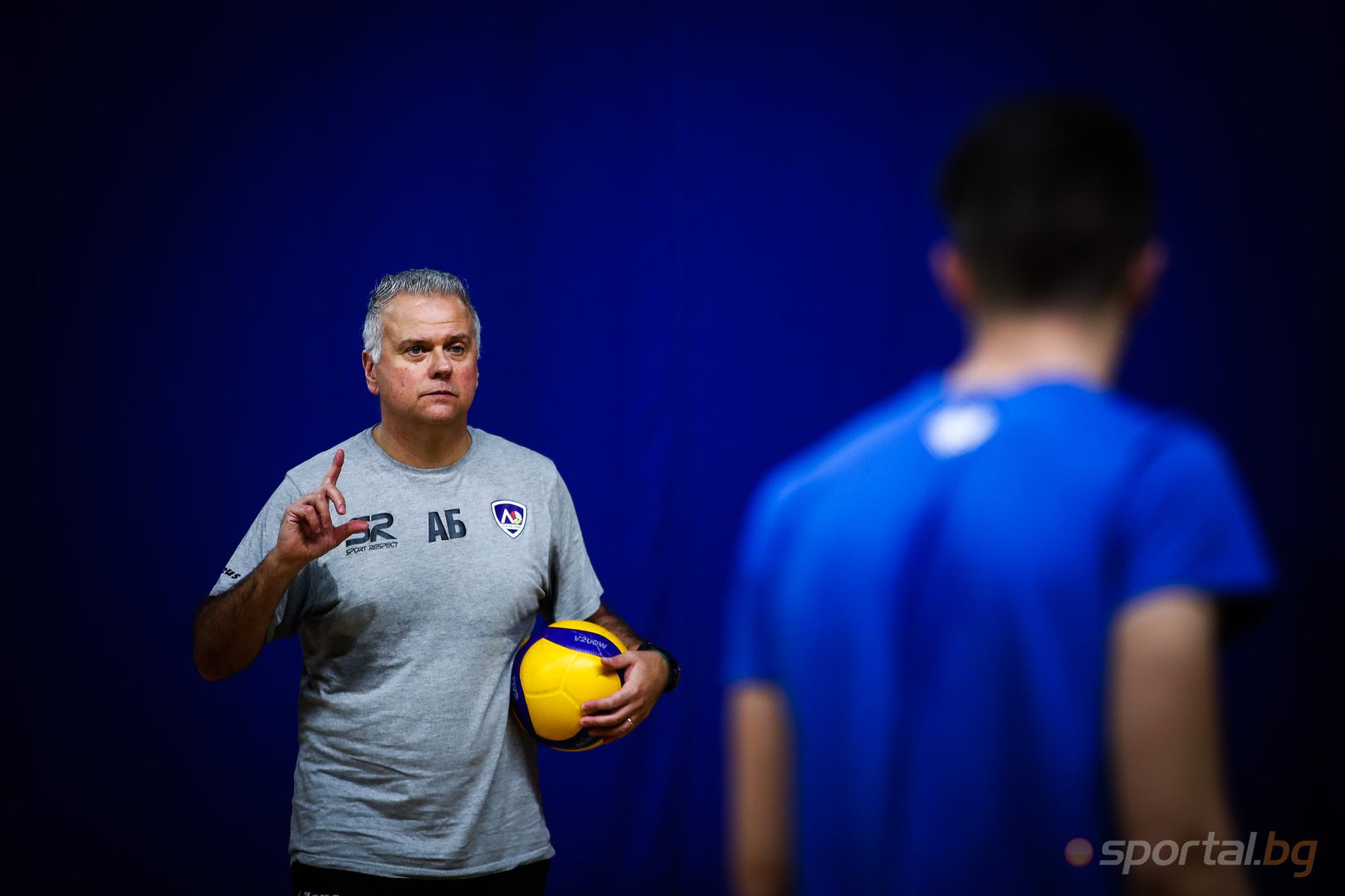 Интервю с Андреа Буратини и тренировка на юношите на Левски 🏐