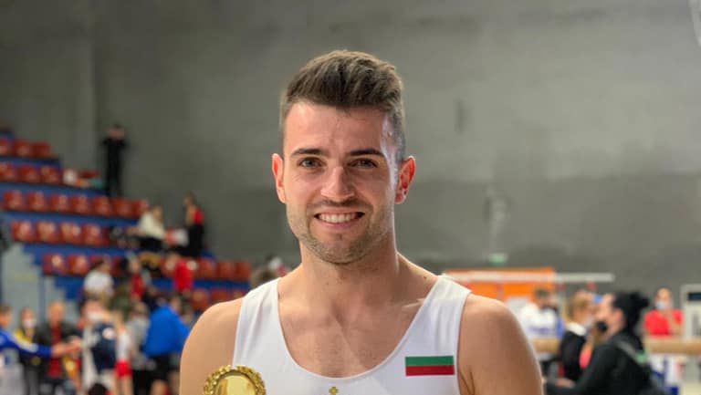 Състезателят от националния ни отбор по спортна гимнастика Йордан Александров