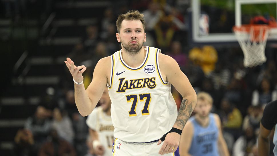 Отборът на Лос Анджелис Лейкърс се наложи със 117 112 при