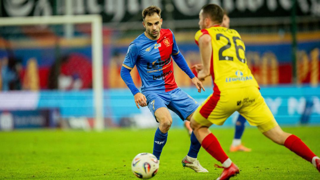 Виктор Попов и Корона се препънаха срещу последния в Полша