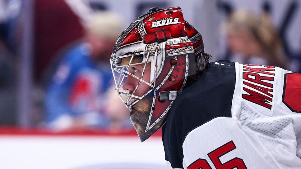 Вратарят на Ню Джърси Девилс Якоб Маркстрьом продължи договора си
